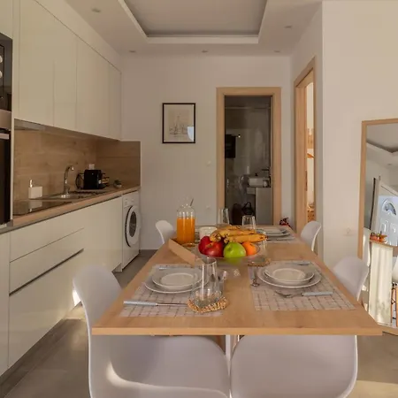 Onda Blu Apartment *