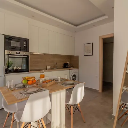 Onda Blu Apartment *